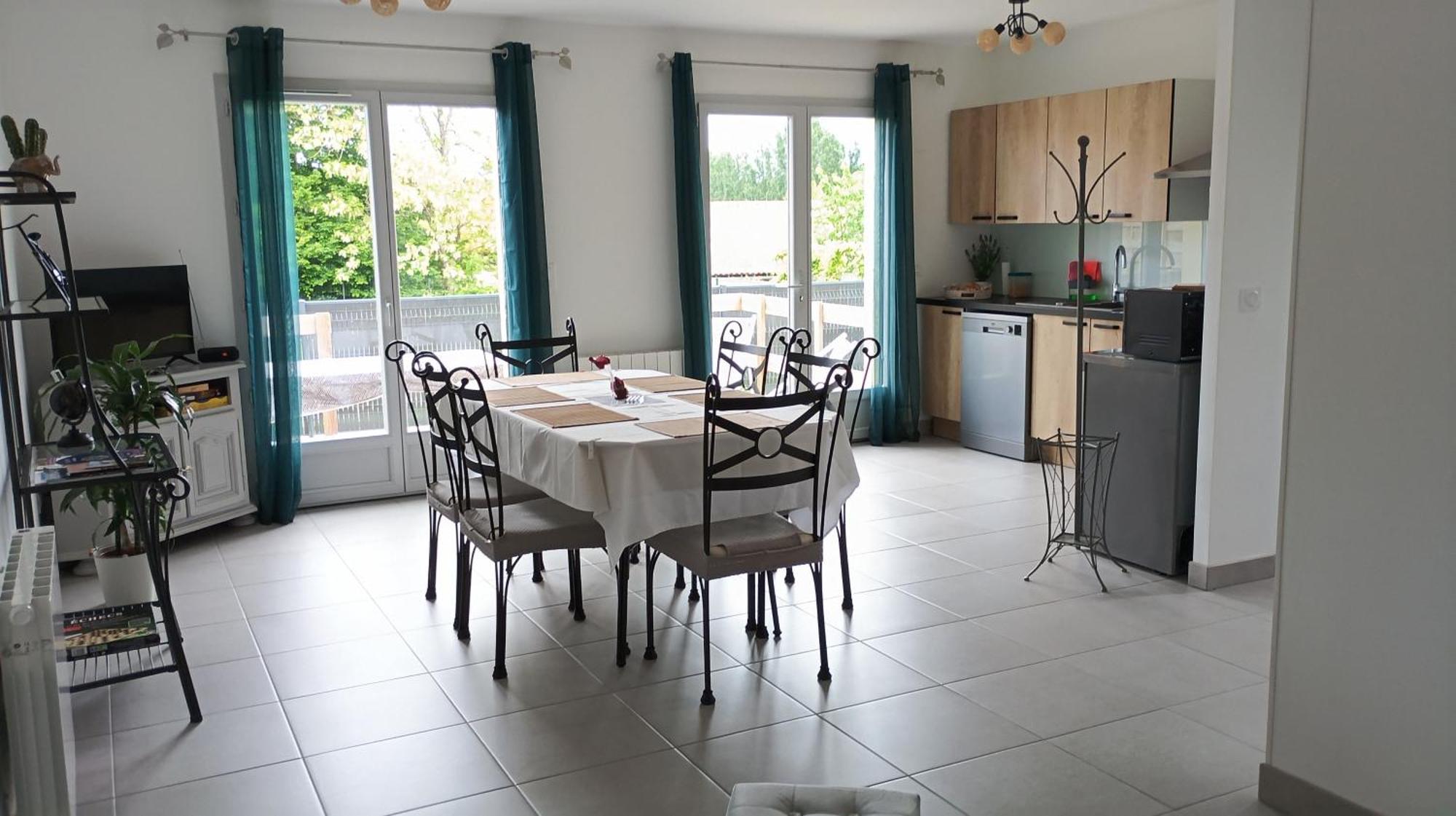 Meuble De Tourisme Classe 3 Etoiles Le Ptit Coin De Soleil - Saint Ciers D'Abzac ภายนอก รูปภาพ